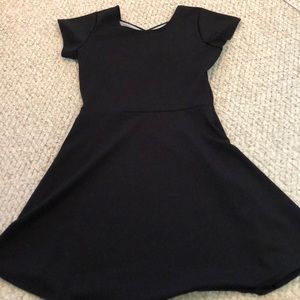 Super cute flowy black dress